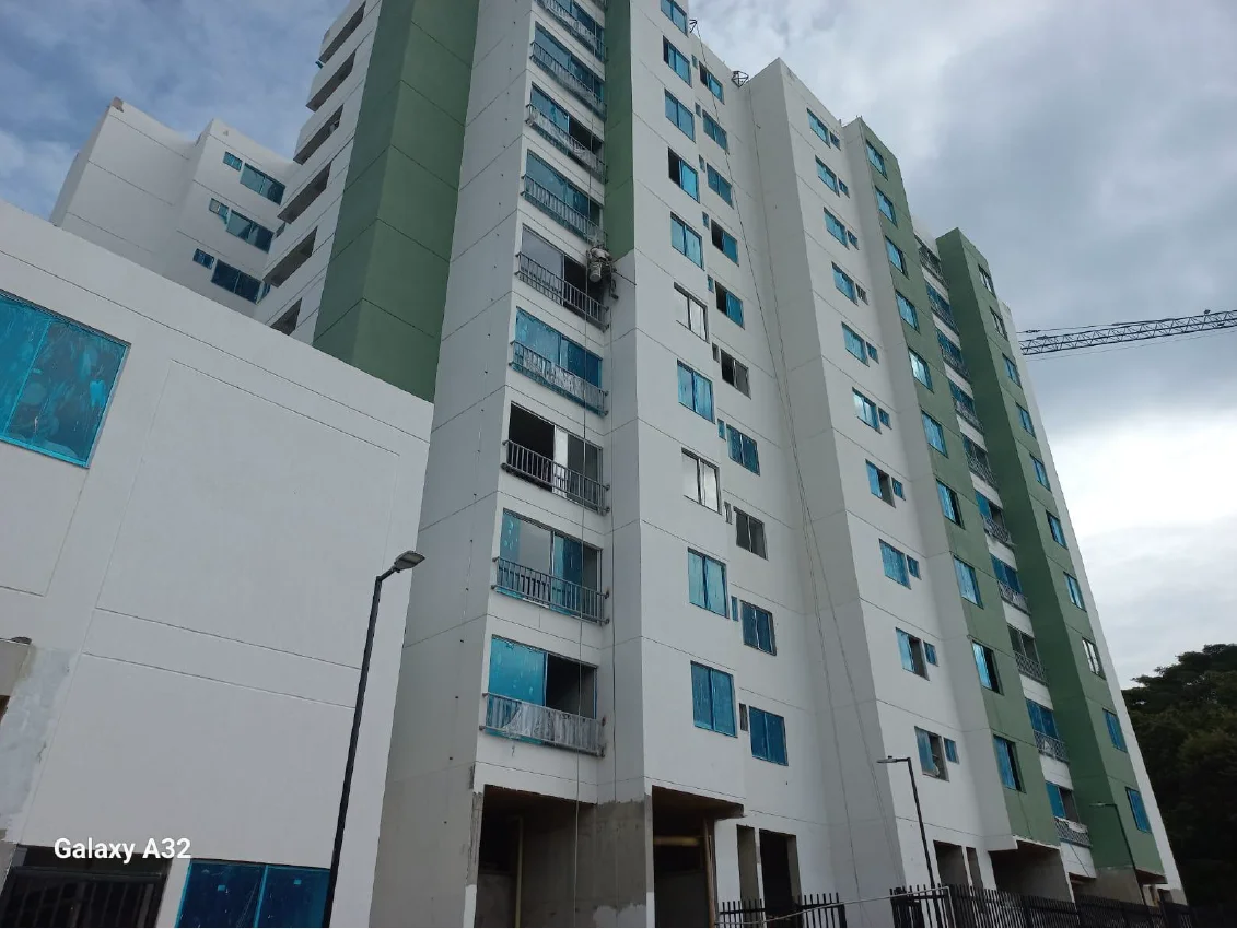 torre-golf-avance-1